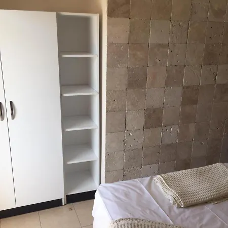 Safari N-4 Lejlighedshotel