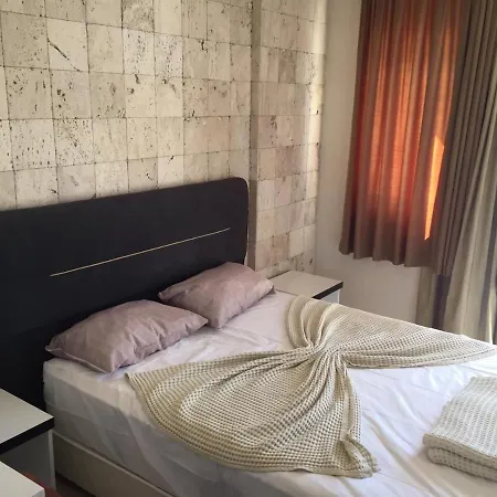 Safari N-4 Апарт-готель *